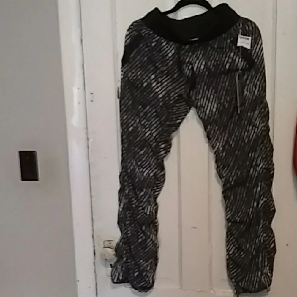 *Kyodan* Grey and Black Size Small - Picture 1 of 4
